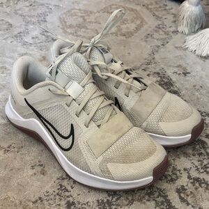 Nike MC Trainer 2